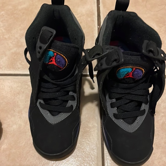 Jordan 8s size 3.5y